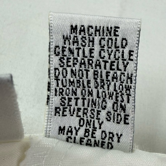 Chico’s Design Lightweight White Cropped Pants Size Large - Picture 4 of 8